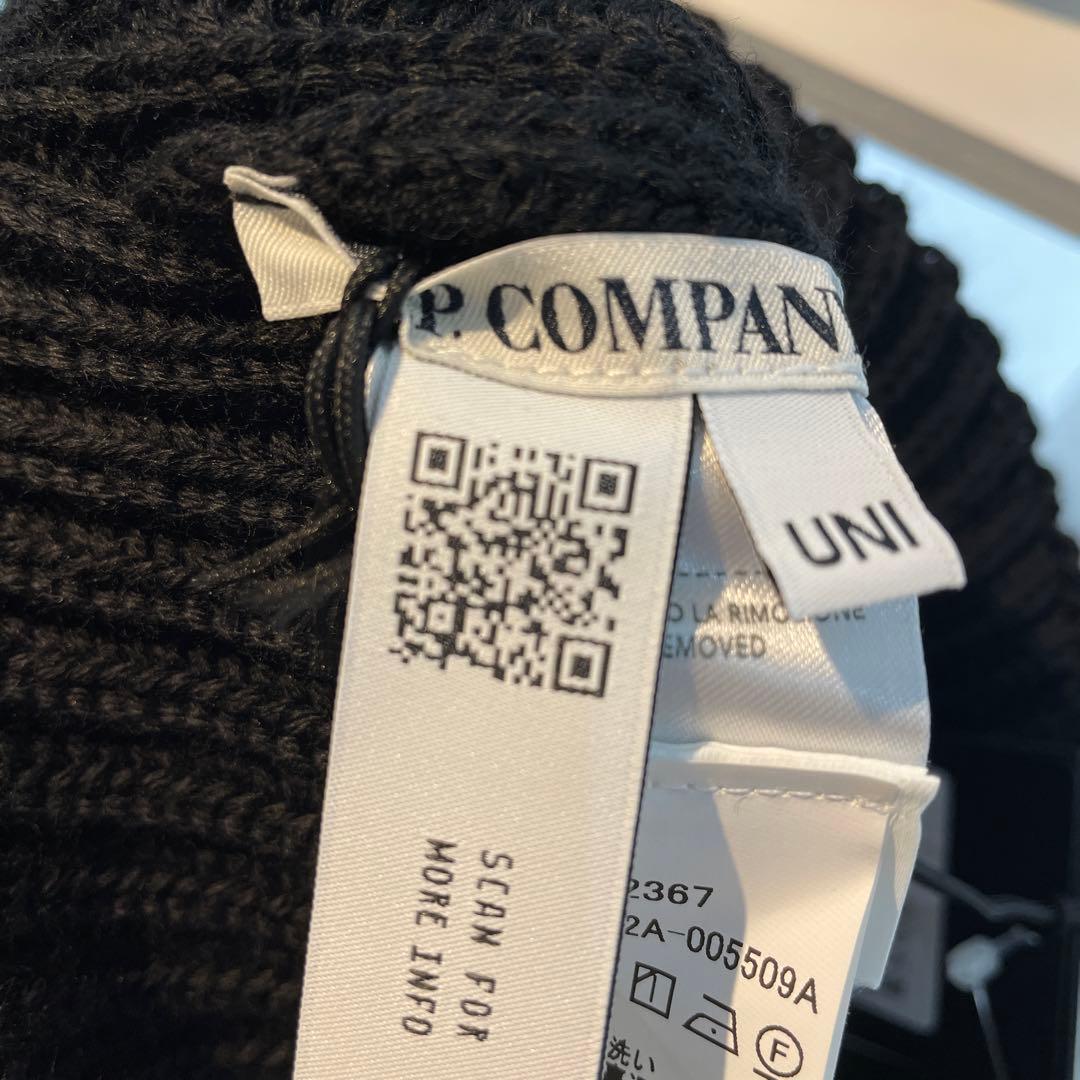 ※日曜日終了価格 C.P. COMPANY ゴーグルビーニー