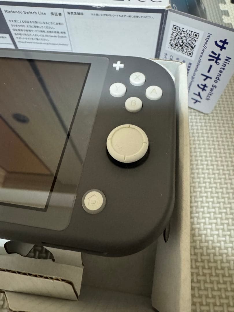 結*凛様 【初期化済】Nintendo Switch Lite グレー 本体